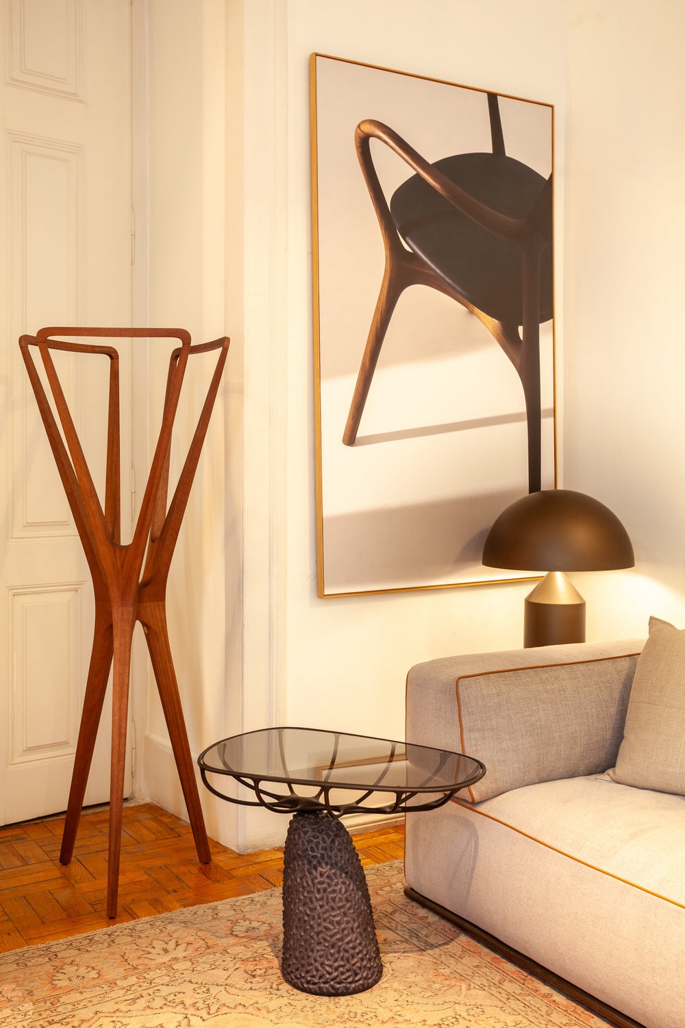 Cabide Loose de Jader Almeida