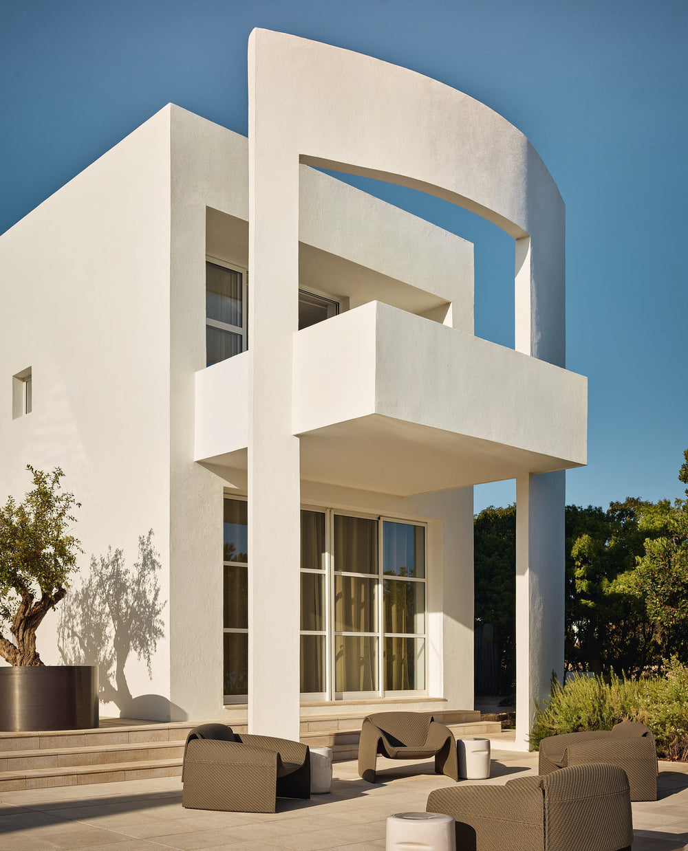 Poliform apresenta a sua primeira coleção de outdoor